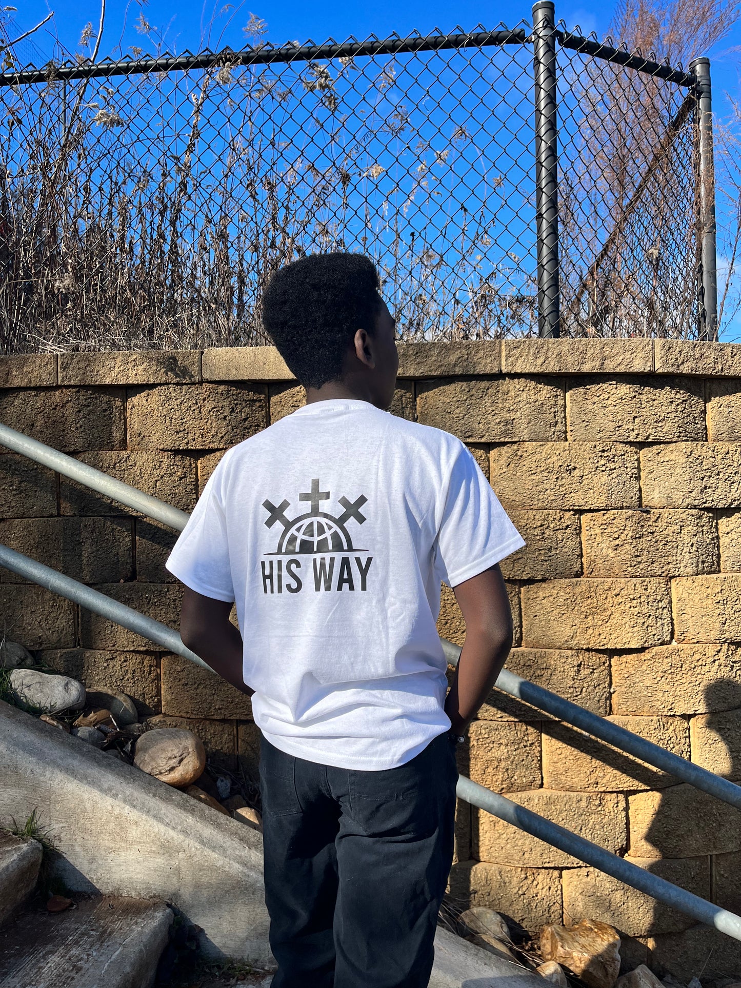 HIS WAY BRAND TEE WHITE